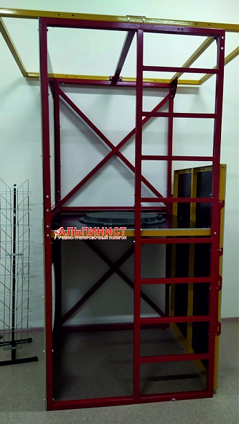 г. Саратов. ГАУ ДПО СО «МФУЦ» приобрел учебный полигон "Альпинист 02" для обучения будущих специалистов  г. Саратов. ГАУ ДПО СО «МФУЦ» приобрел учебный полигон "Альпинист 02" для обучения будущих специалистов